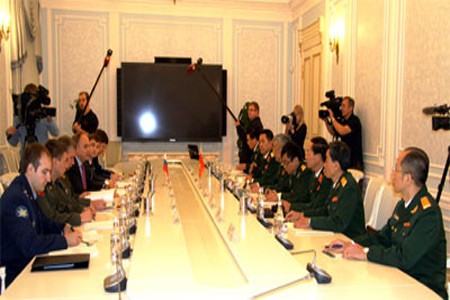 การสนทนายุทธศาสตร์ด้านกลาโหมระหว่างเวียดนามกับรัสเซียครั้งแรก - ảnh 1